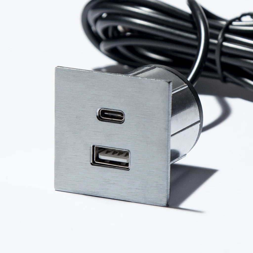 ASA 06029Z00009 Nabíjecí HUB vestavný VERSAPICK, 2xUSB 5V (typ A), 42x42mm, čtvercový, kov, nerez ASA 06029Z00009 Nabíjecí HUB vestavný VERSAPICK, 2xUSB 5V (typ A), 42x42mm, čtvercový, kov, nerez